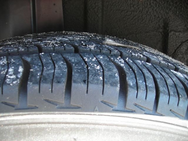 Chrysler Town and Country SLT 25 MiniVan