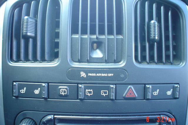 Chrysler Town and Country 2005 photo 12