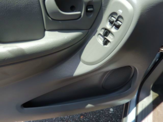 Chrysler Town and Country 3.5 MiniVan
