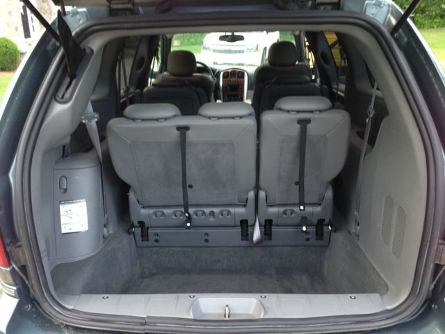 Chrysler Town and Country 2005 photo 6