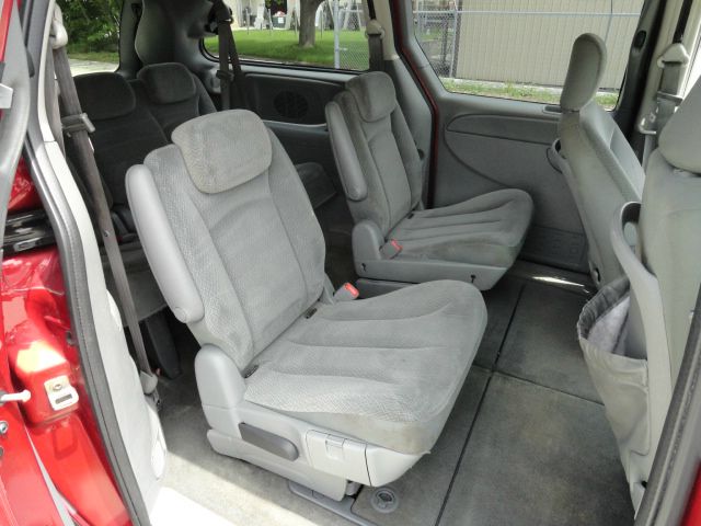 Chrysler Town and Country 3.5 MiniVan