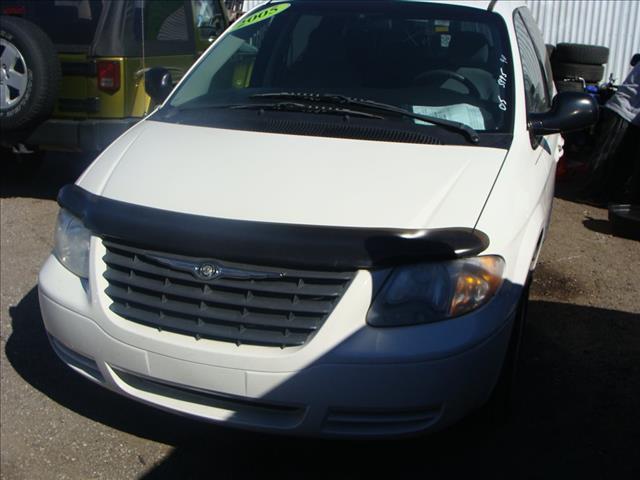 Chrysler Town and Country Unknown MiniVan