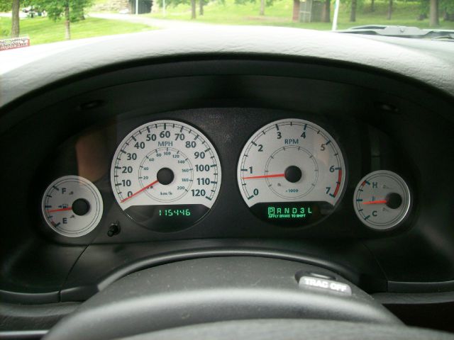 Chrysler Town and Country 2006 photo 19