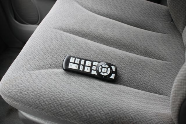 Chrysler Town and Country 2006 photo 1