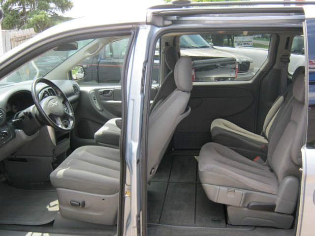 Chrysler Town and Country 3.5 MiniVan
