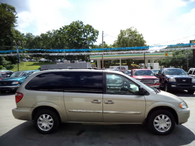 Chrysler Town and Country 3.5 MiniVan