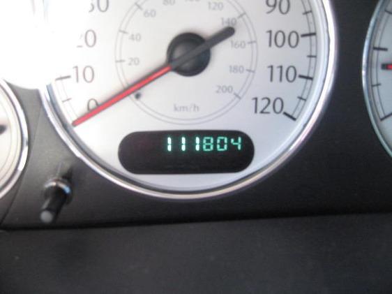 Chrysler Town and Country 2006 photo 11