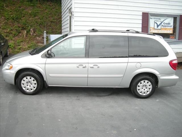 Chrysler Town and Country Elk Conversion Van MiniVan