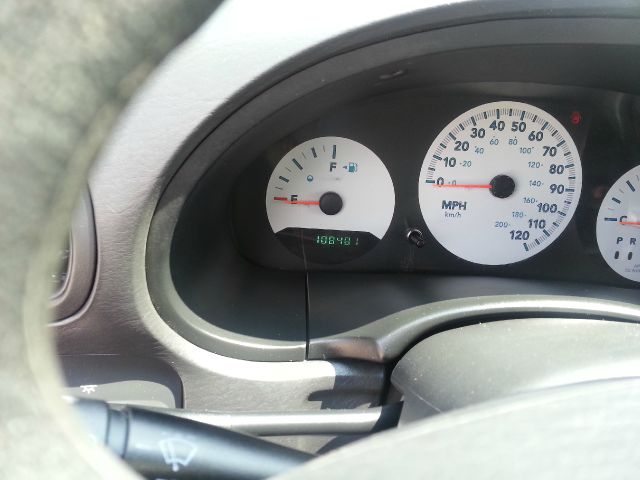 Chrysler Town and Country 2006 photo 3