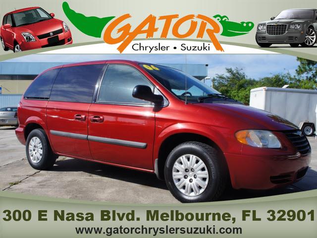 Chrysler Town and Country 2006 photo 4
