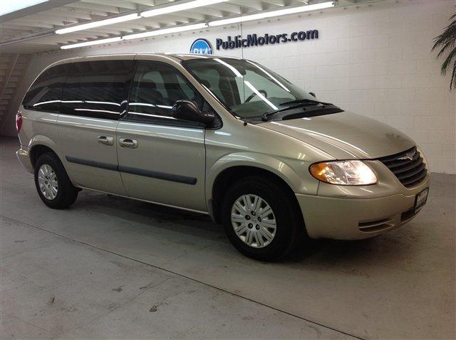 Chrysler Town and Country Supercab 139 XLT 4WD MiniVan