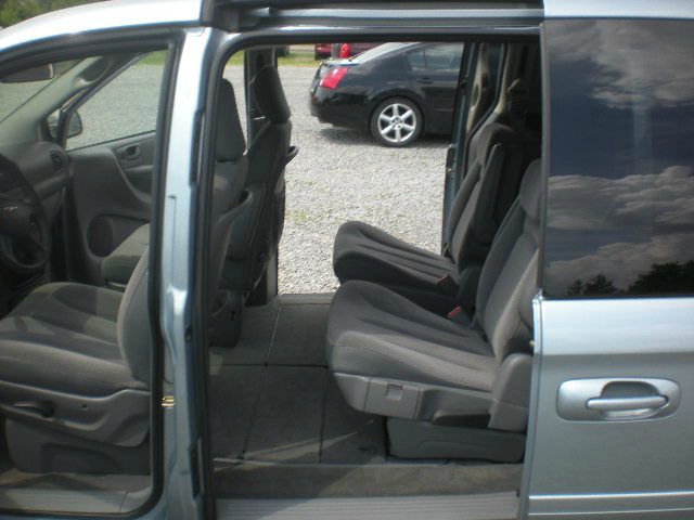 Chrysler Town and Country 2006 photo 37