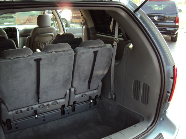 Chrysler Town and Country 3.5 MiniVan