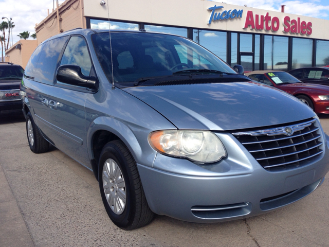 Chrysler Town and Country Elk Conversion Van MiniVan