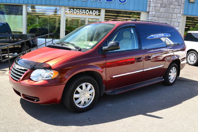 Chrysler Town and Country 2007 photo 4
