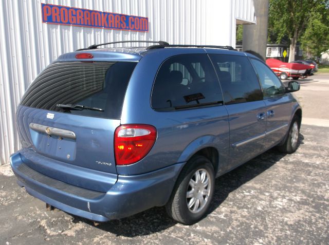 Chrysler Town and Country 2007 photo 9