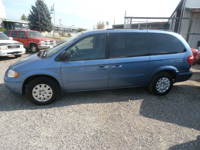 Chrysler Town and Country 2007 photo 4