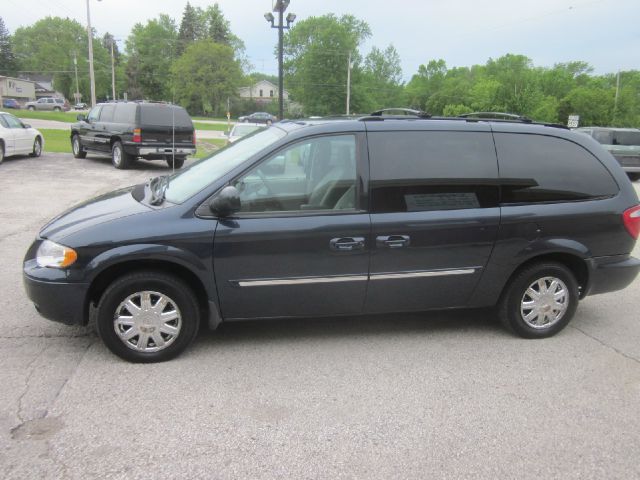 Chrysler Town and Country 2007 photo 10