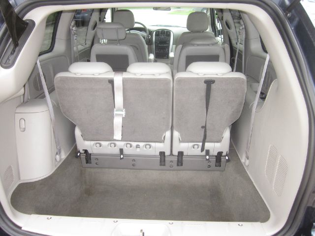 Chrysler Town and Country 2007 photo 12