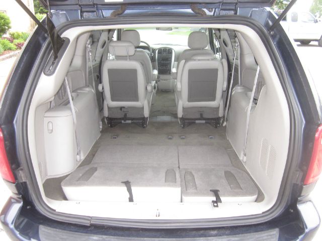 Chrysler Town and Country 2007 photo 6