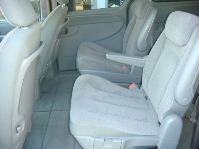 Chrysler Town and Country 2007 photo 7
