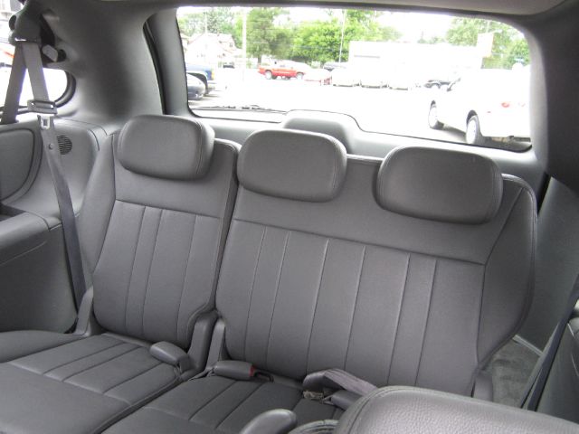 Chrysler Town and Country 3.5 MiniVan