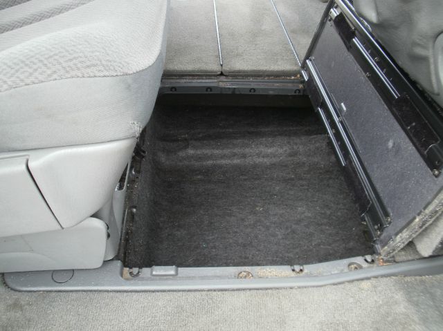 Chrysler Town and Country G35xs MiniVan