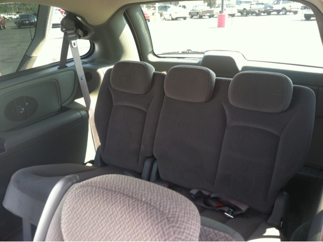 Chrysler Town and Country 2007 photo 3