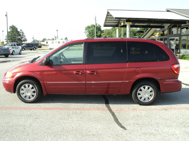 Chrysler Town and Country 2007 photo 10