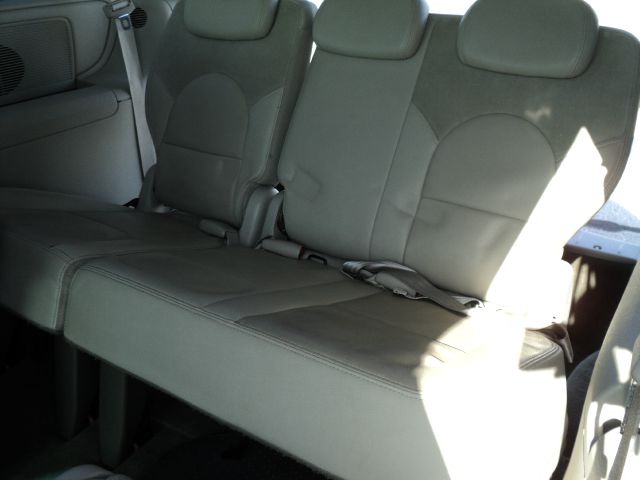 Chrysler Town and Country 2007 photo 5