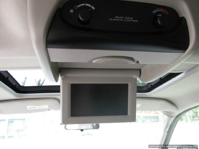 Chrysler Town and Country 2007 photo 9