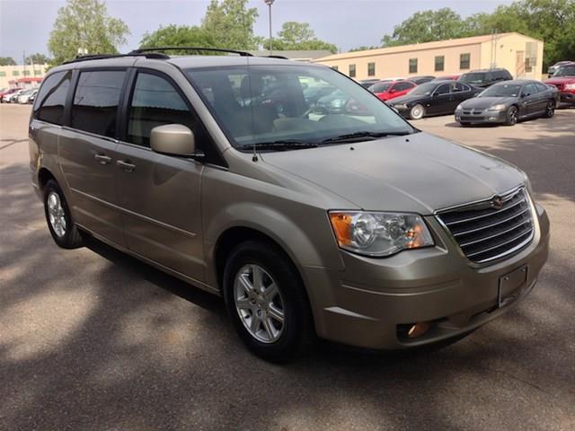 Chrysler Town and Country 2008 photo 34