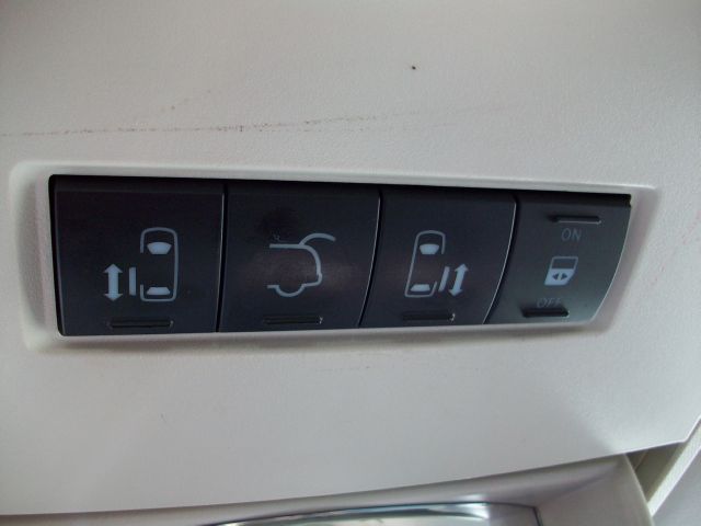 Chrysler Town and Country 2008 photo 4