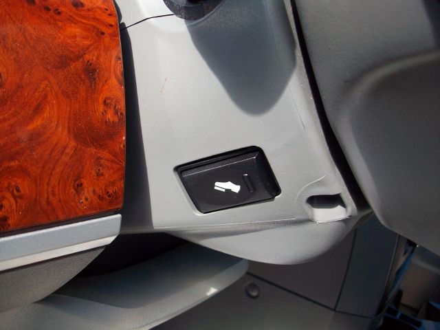 Chrysler Town and Country 2008 photo 9