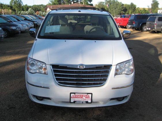 Chrysler Town and Country 2008 photo 19