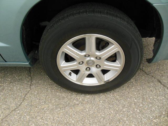 Chrysler Town and Country 2008 photo 10