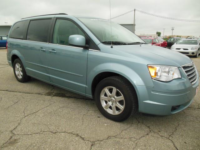 Chrysler Town and Country 2008 photo 11