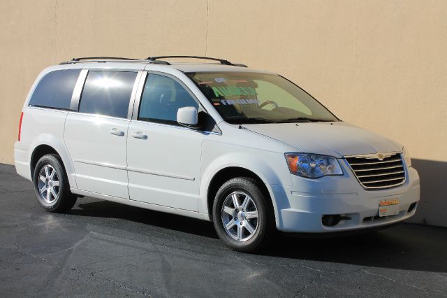Chrysler Town and Country 2008 photo 18