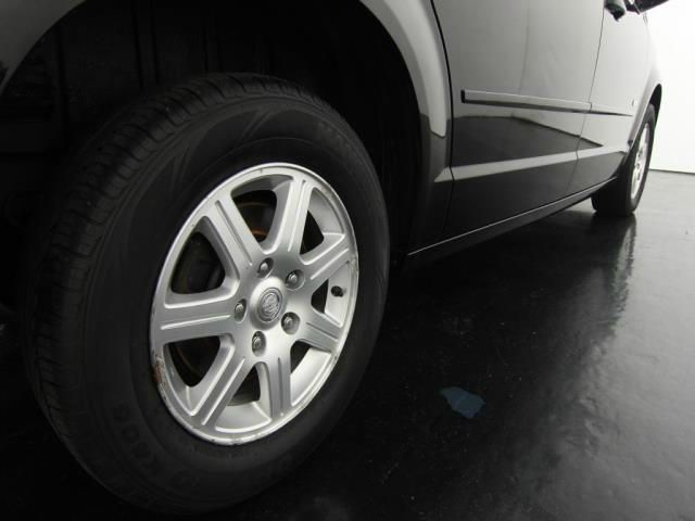 Chrysler Town and Country 2008 photo 5