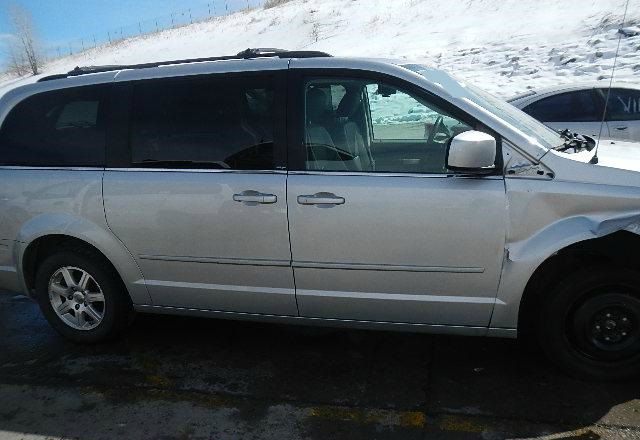 Chrysler Town and Country 3.5 MiniVan