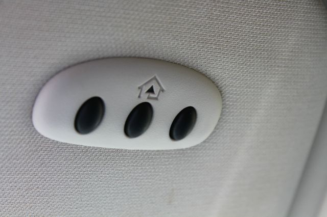 Chrysler Town and Country 2008 photo 1