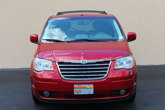 Chrysler Town and Country 2008 photo 22