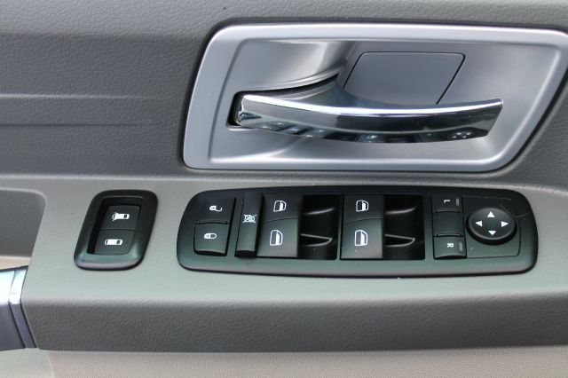 Chrysler Town and Country 2008 photo 33