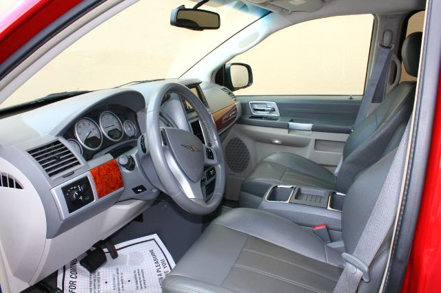 Chrysler Town and Country 2008 photo 8