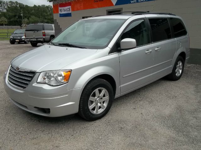 Chrysler Town and Country 2008 photo 4