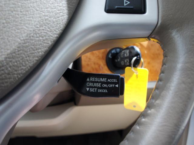 Chrysler Town and Country 2008 photo 1