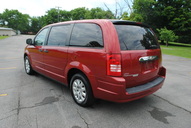 Chrysler Town and Country 2008 photo 18