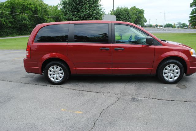 Chrysler Town and Country 2008 photo 7
