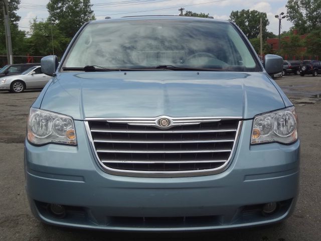 Chrysler Town and Country 2008 photo 4