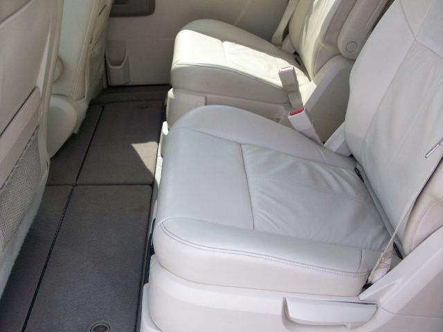 Chrysler Town and Country 2008 photo 18
